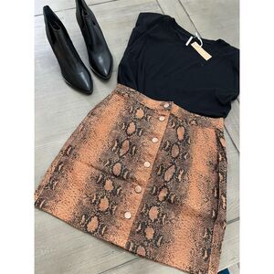 Hayden Los Angeles Women's M Snake Print Button Down Skirt Brown